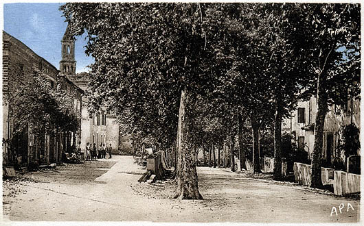 1950 Centre du Village